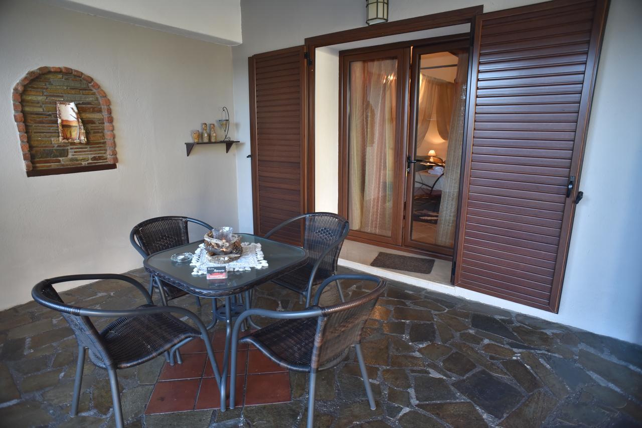 Guesthouse Athanasiou Káto Loutrákion Zewnętrze zdjęcie