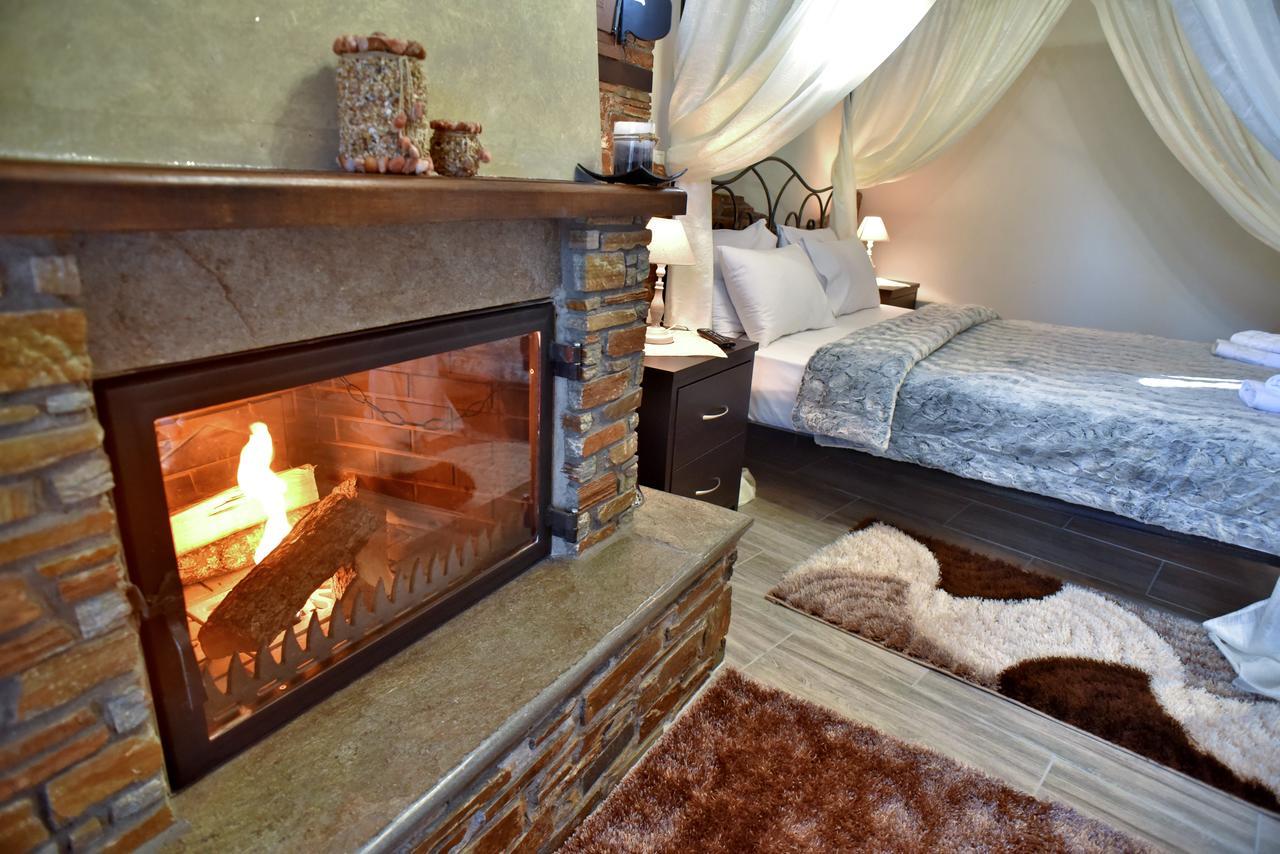 Guesthouse Athanasiou Káto Loutrákion Zewnętrze zdjęcie